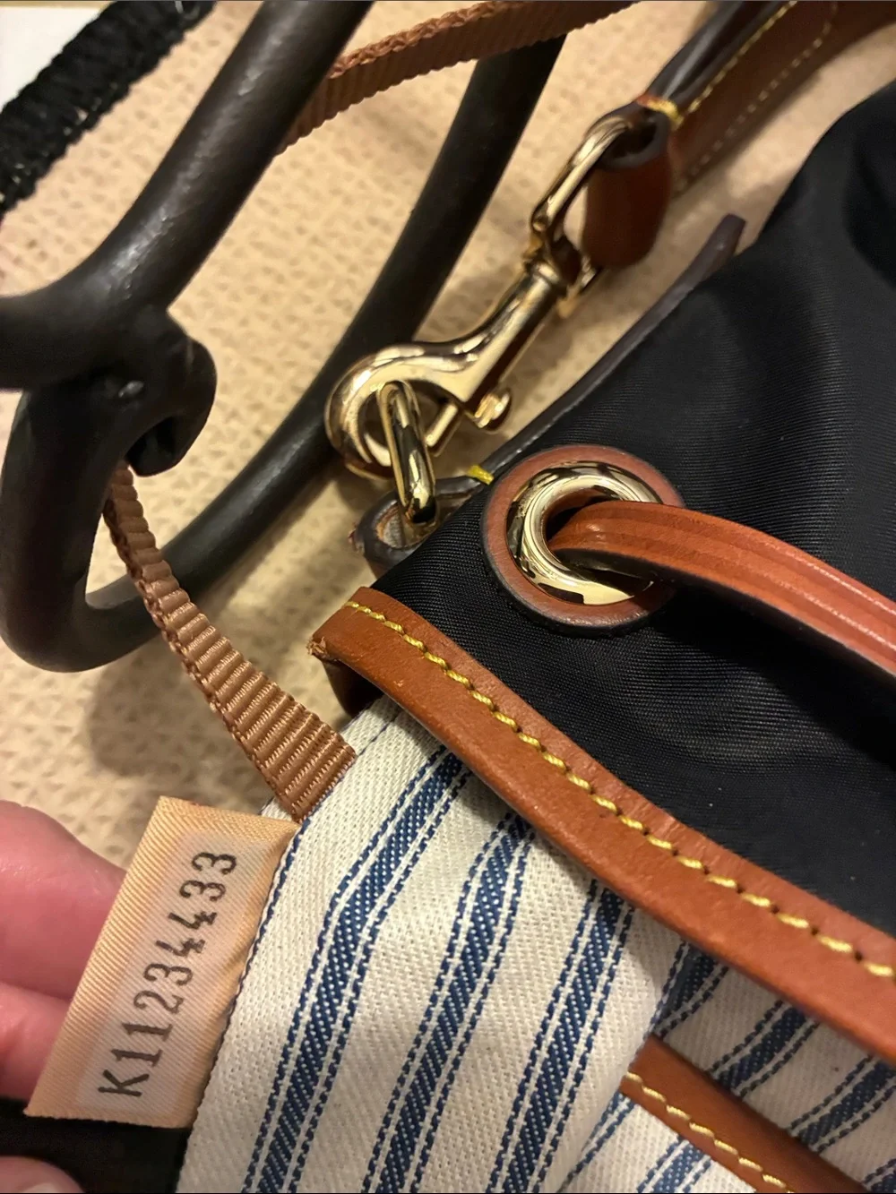 EUC  Dooney & Bourke Wayfayer Black Shoulder Bag with Tan Leather Trim